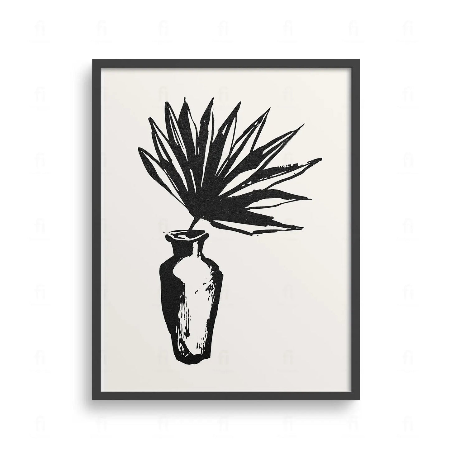 Plakat z czarno-białą grafiką przedstawiającą duży liść palmy w wazonie.