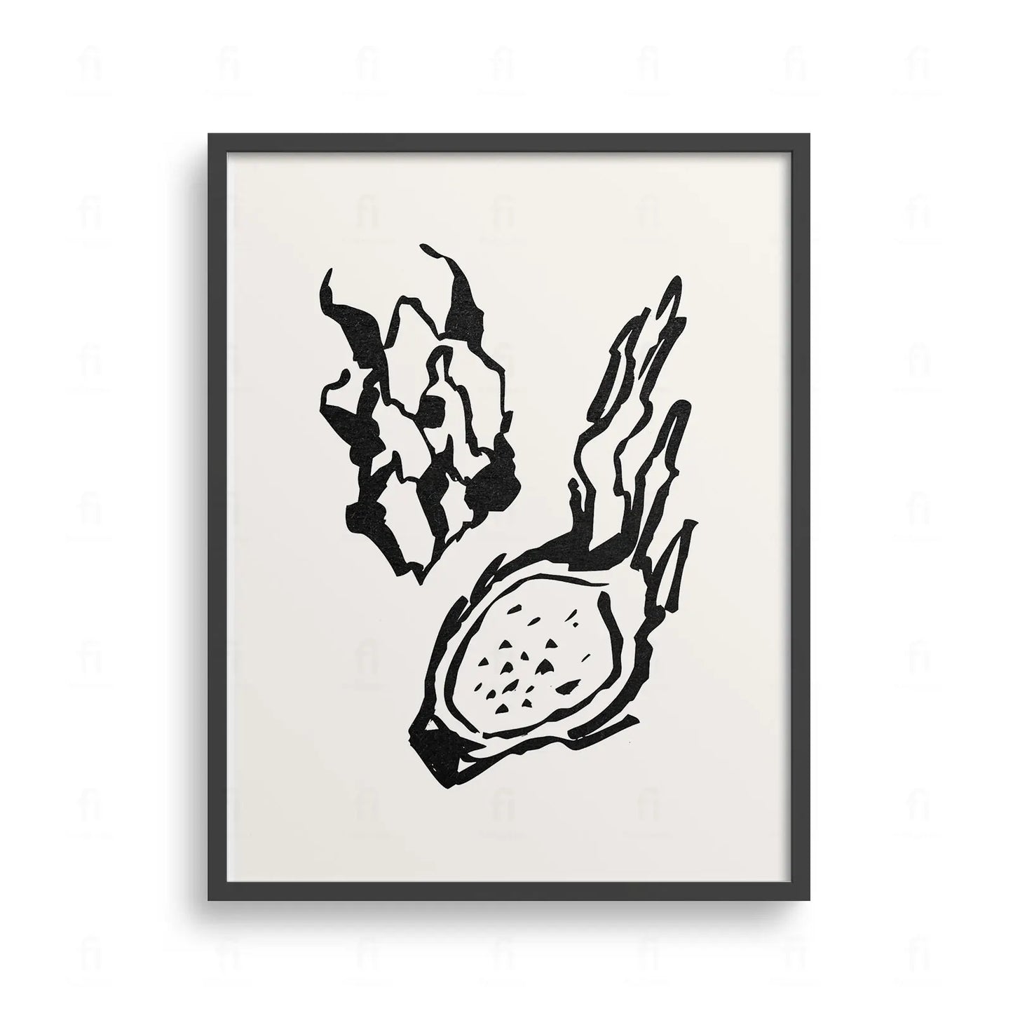 Plakat z grafiką przedstawiającą przekrojony, smoczy owoc (pitaję).