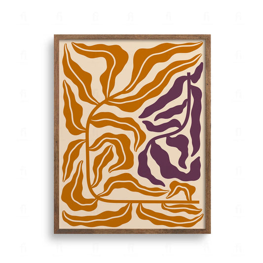 Abstrakcyjna grafika przedstawiająca dynamiczne, płynące kształty liści w kolorach ochry i głębokiego fioletu na beżowym tle.