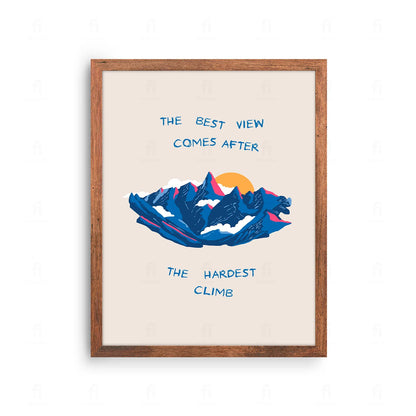 Plakat z artystyczną grafiką przedstawiającą góry i inspirujący cytat o wspinaczce.
