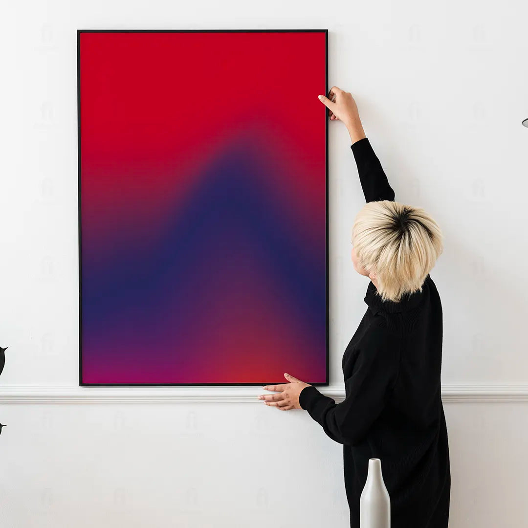 Plakat abstrakcyjny "Depth of Night" wiszący w nowoczesnym salonie