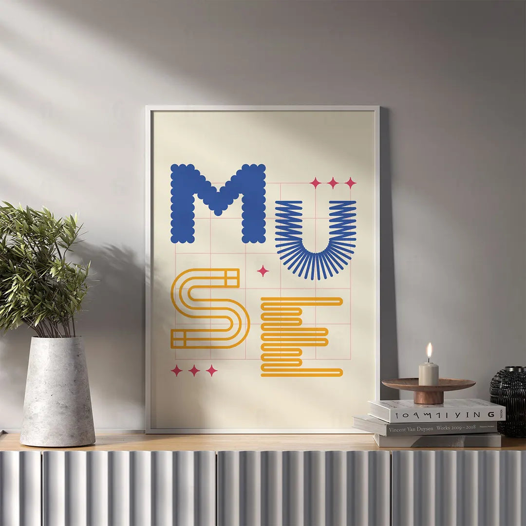Plakat z nowoczesną, abstrakcyjną grafiką z napisem "MUSE".

