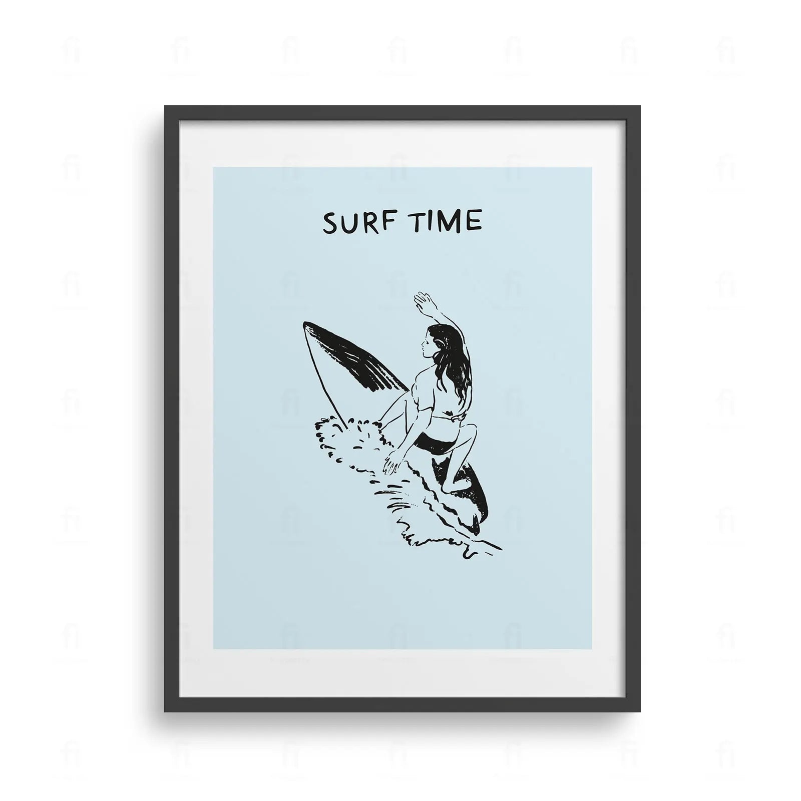 Plakat z artystyczną grafiką przedstawiającą kobietę surfującą na dużej fali.
