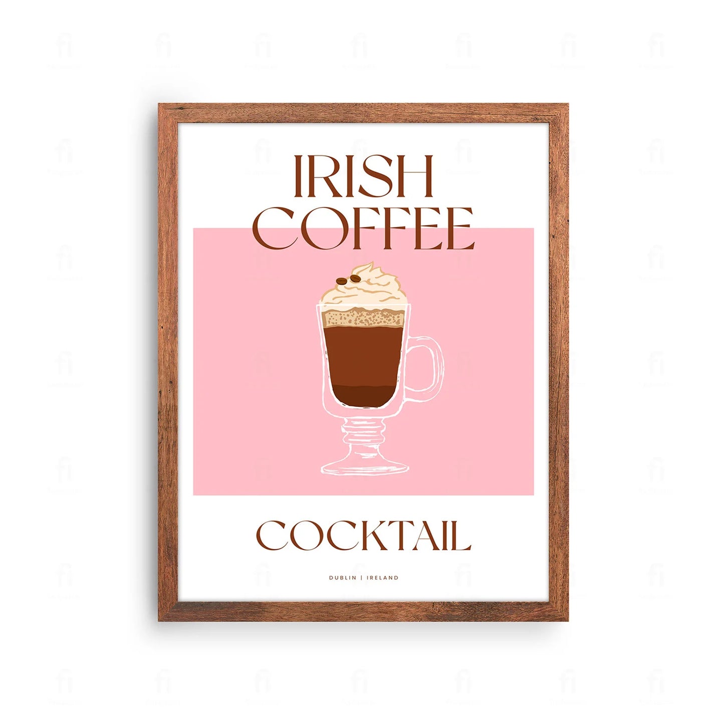 Plakat z apetyczną grafiką przedstawiającą kawę po irlandzku (Irish Coffee) w ozdobnej szklance.
